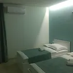 Bed & Breakfast Flowers