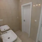 Flowers Bed & Breakfast