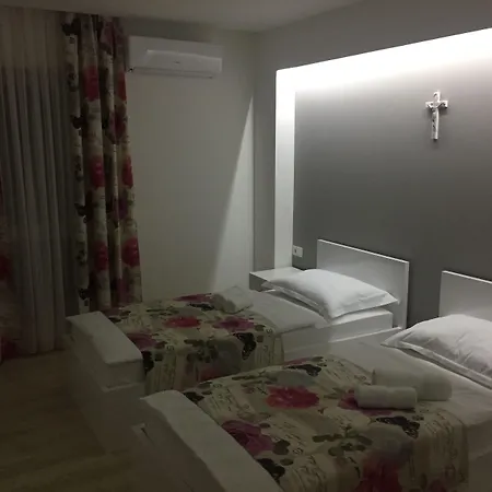 Flowers Bed & Breakfast