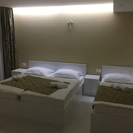 Flowers Bed & Breakfast Međugorje