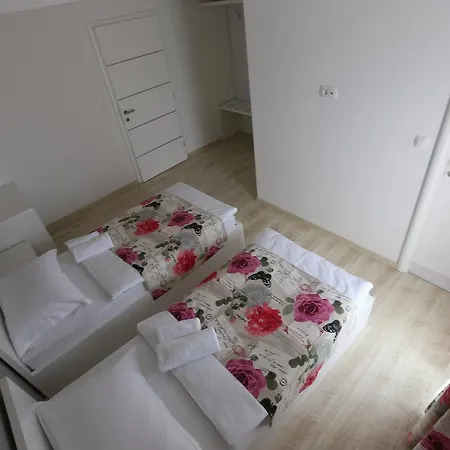 Flowers Bed and Breakfast Međugorje
